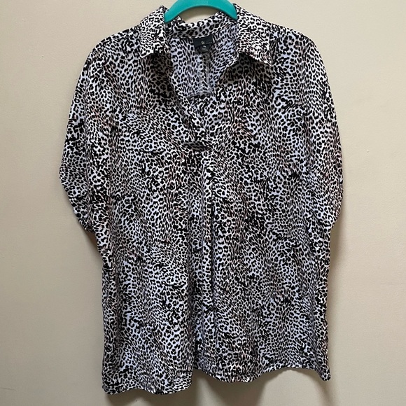 Worthington Tops - Worthington XL Cheetah Print Short Sleeve Blouse